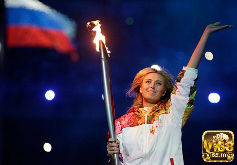 Maria được vinh dự cầm đuốc vào thế vận hội Sochi 2014